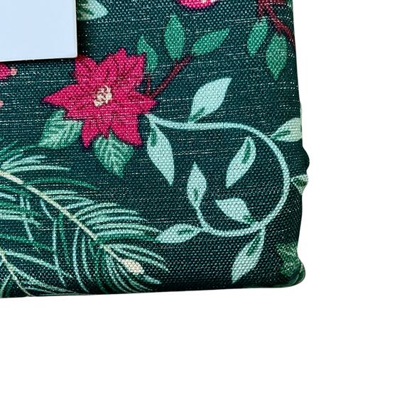 The Farmhouse Easy Care 60x120 Christmas Tablecloth Holiday Holly & Cardinals - Picture 10 of 12